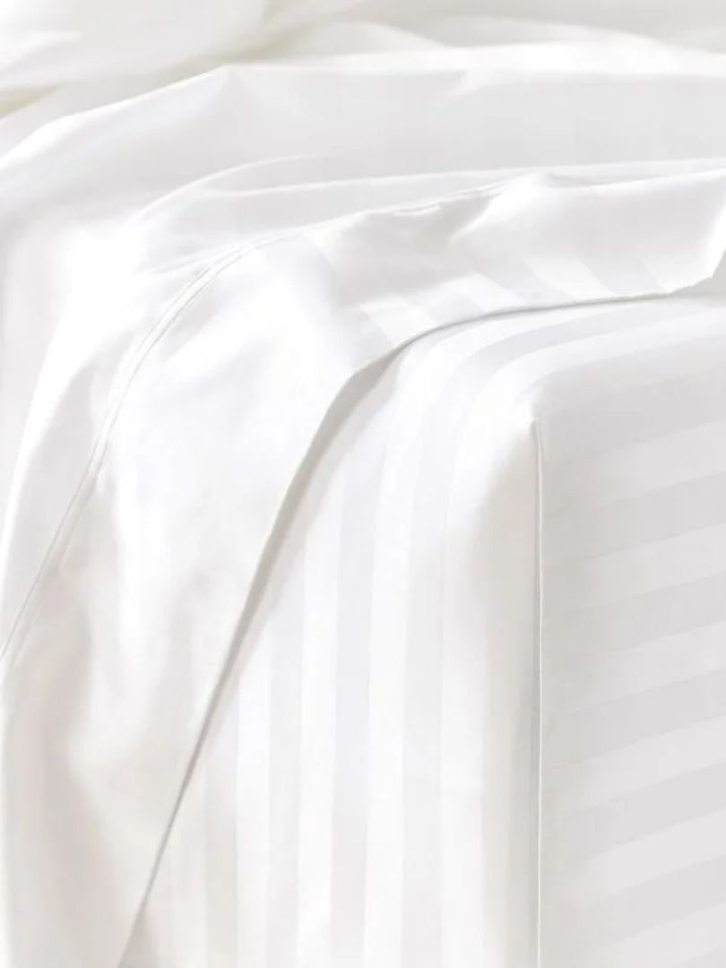 3-in-1 Plain Striped Peach Bedsheet Set – Corner Garterized Plain Striped Bedding with 2 Pillowcases Set