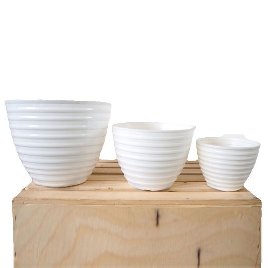 5pcs White Plastic Planters Set – Durable Ribbed Design Flower Pots for Indoor & Outdoor Plants